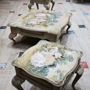 Shabby Chic Vintage tables – Beige Hand Painted Personnage